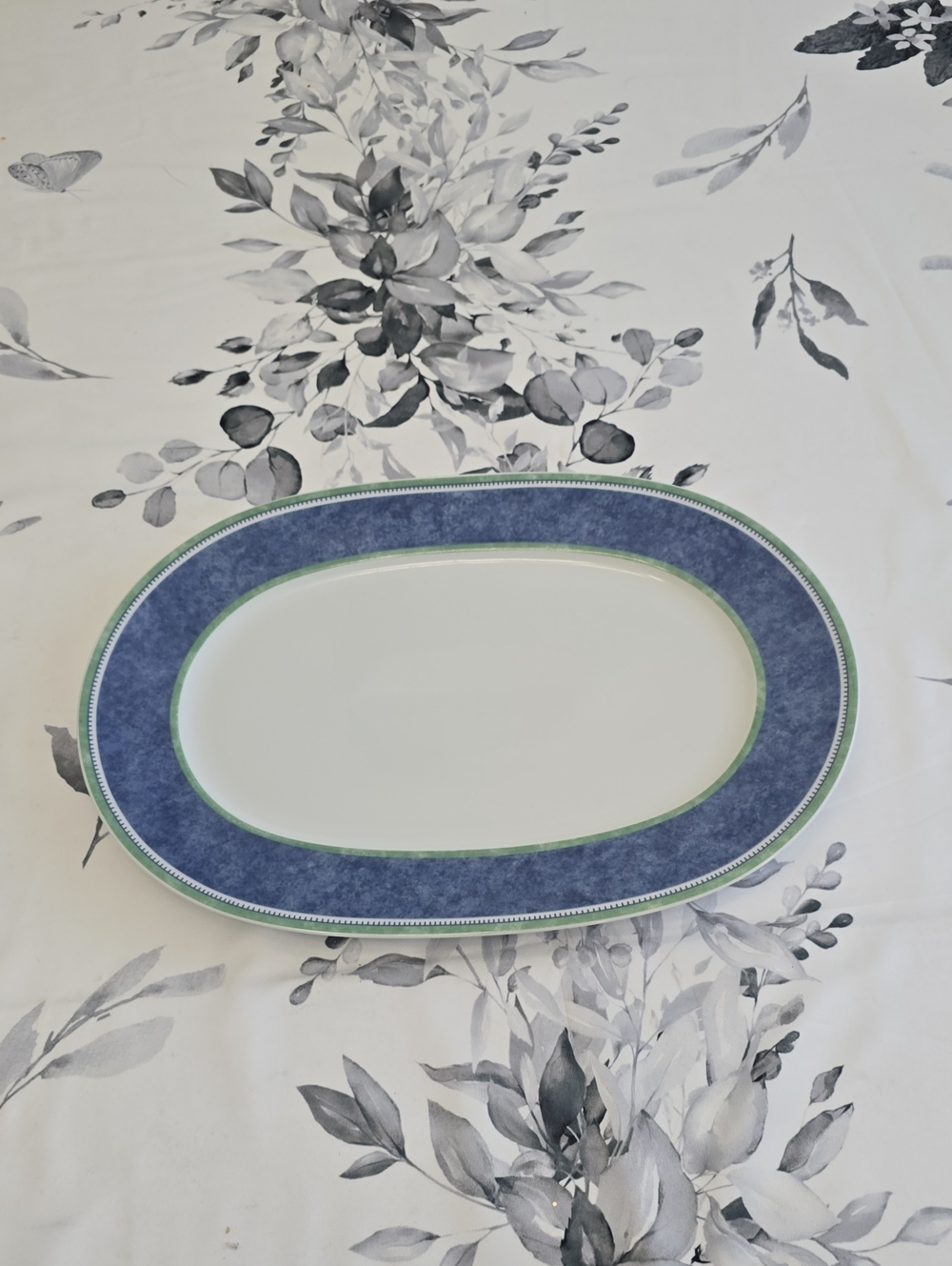 Villeroy & Boch Switch 3 Porcelain Oval Platter Blue Green Germany 14.75"